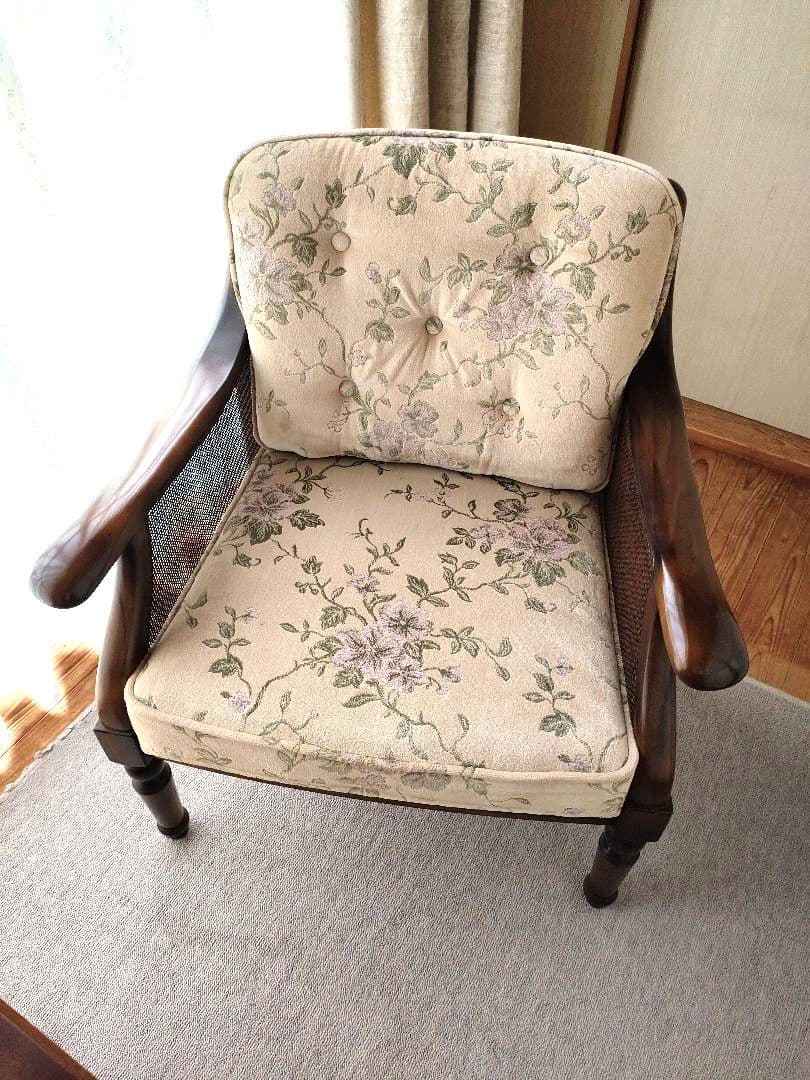 カリモク コロニアル アームチェア　椅子 COLONIAL（カリモク家具） カリモク コロニアル ダイニングチェア