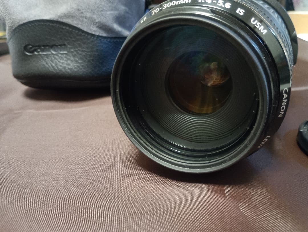 【美品】キャノン Canon EF70-300mmF/4-5.6 IS USM