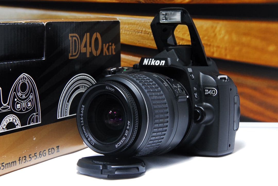 Nikon D40 スマホに転送　カメラ　小型軽量 一眼レフ エモい　ニコン