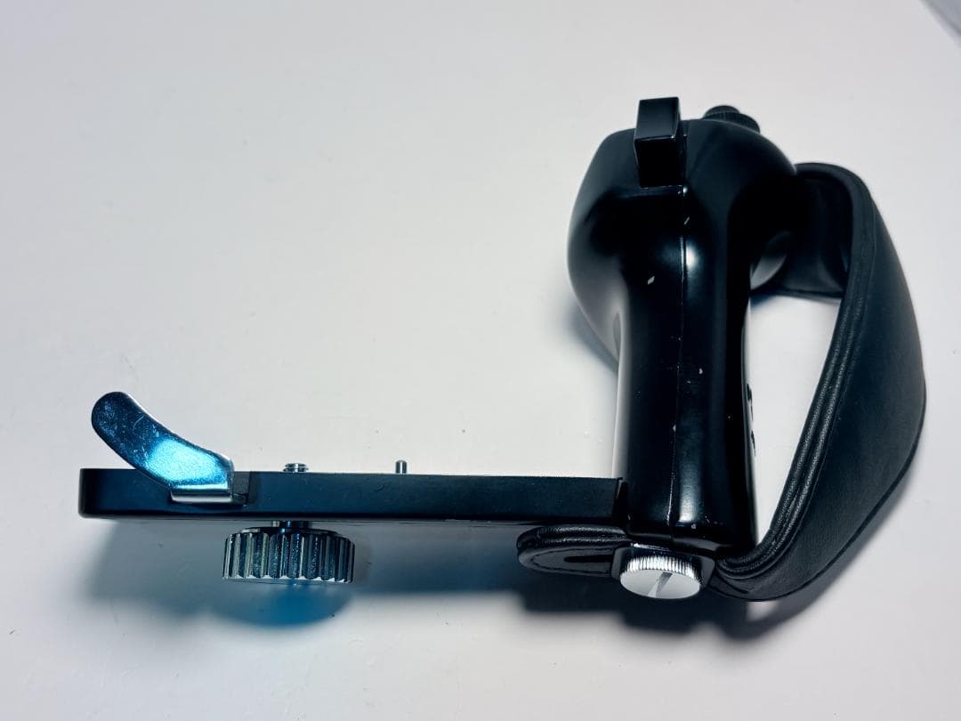 マミヤ レフトハンドグリップ MAMIYA マミヤ レフトハンドグリップ Universal Press 用 - メルカリ