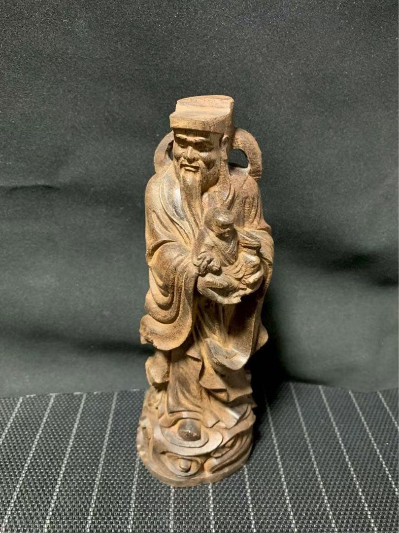 沈香木製 彫刻 人物像 約20cm 楽天市場】【天然沈香木彫】花 鳥 沈香 木彫り コレクション 職人