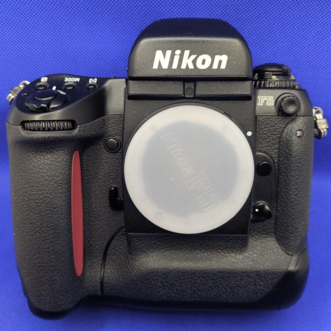 ニコンF5ボディ本体、レンズ3種