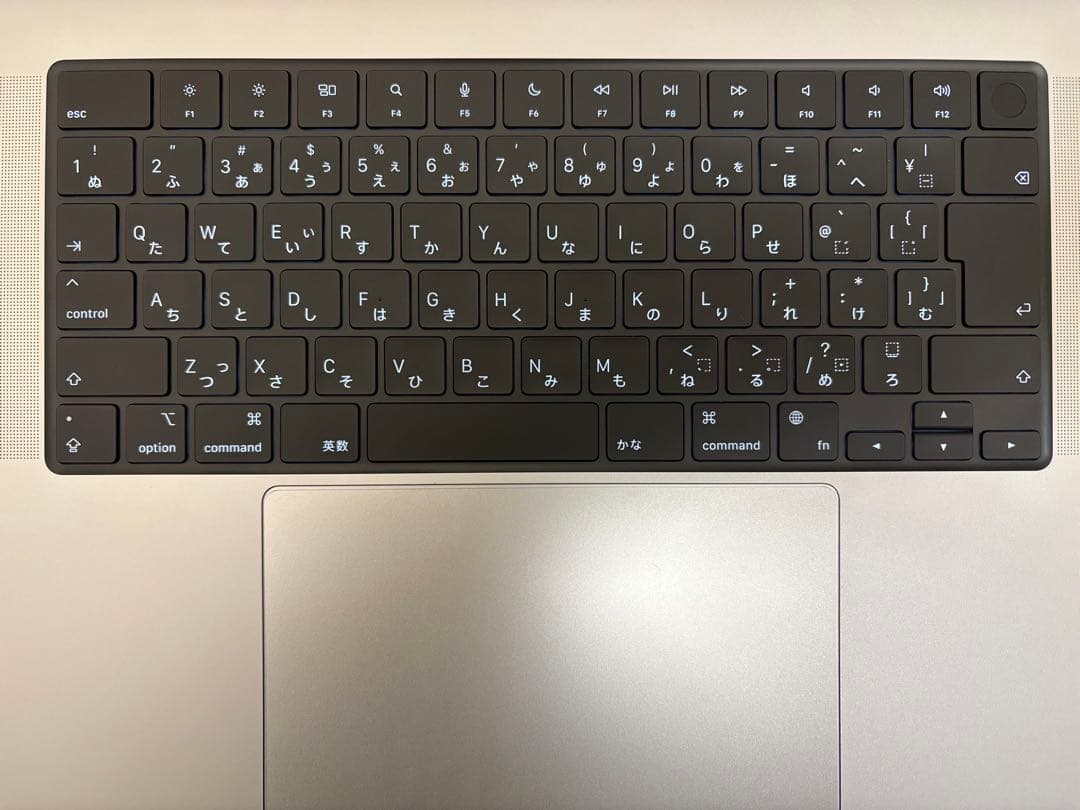 Apple MacBook Pro 16インチ