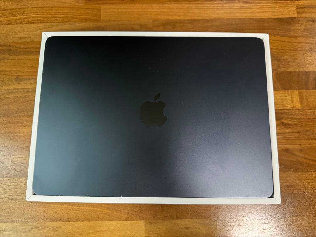 2022 M2 Macbook Air ミッドナイト レビュー】新型M2 MacBook Air（ミッドナイト）、1ヶ月使った実力は