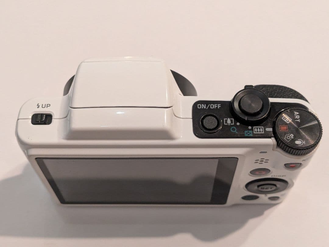 デジタルカメラ CASIO EXILIM EX-H50