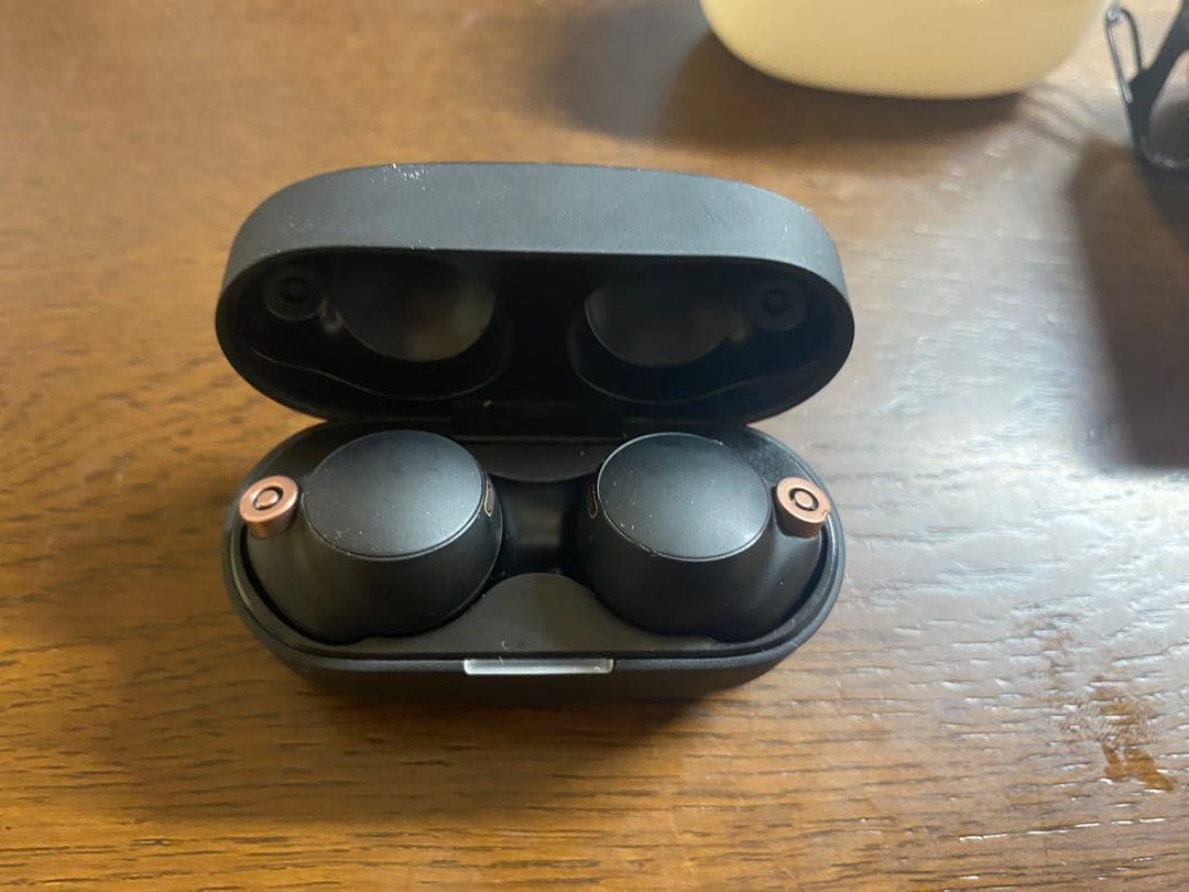 スマホアクセサリー SONY WF-1000XM4