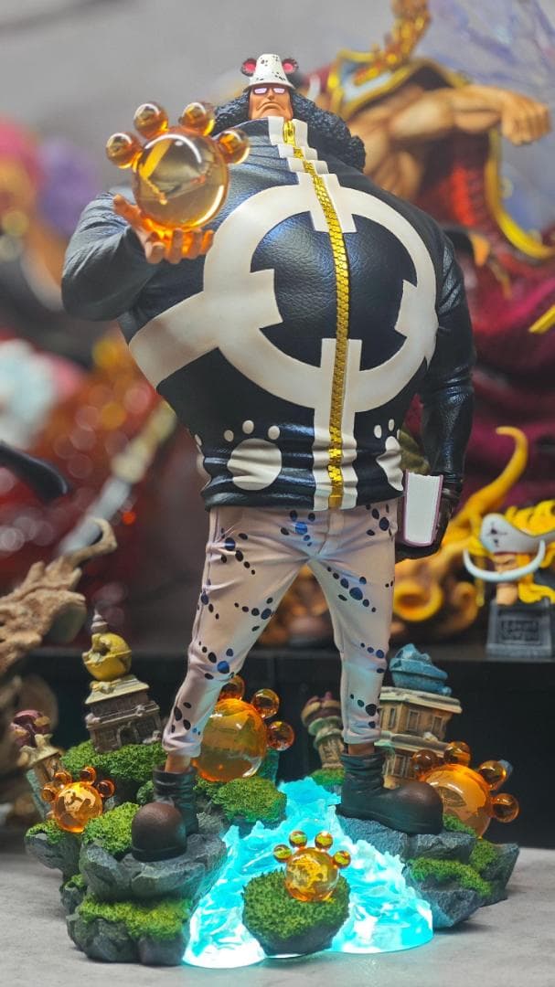 ワンピース バーソロミュー くま フィギュア ガレージキット LX