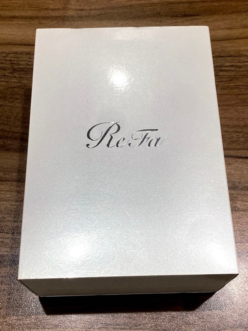 【新品】ReFa カラットレイ　リファ　正規品　シリアルナンバー付　公式