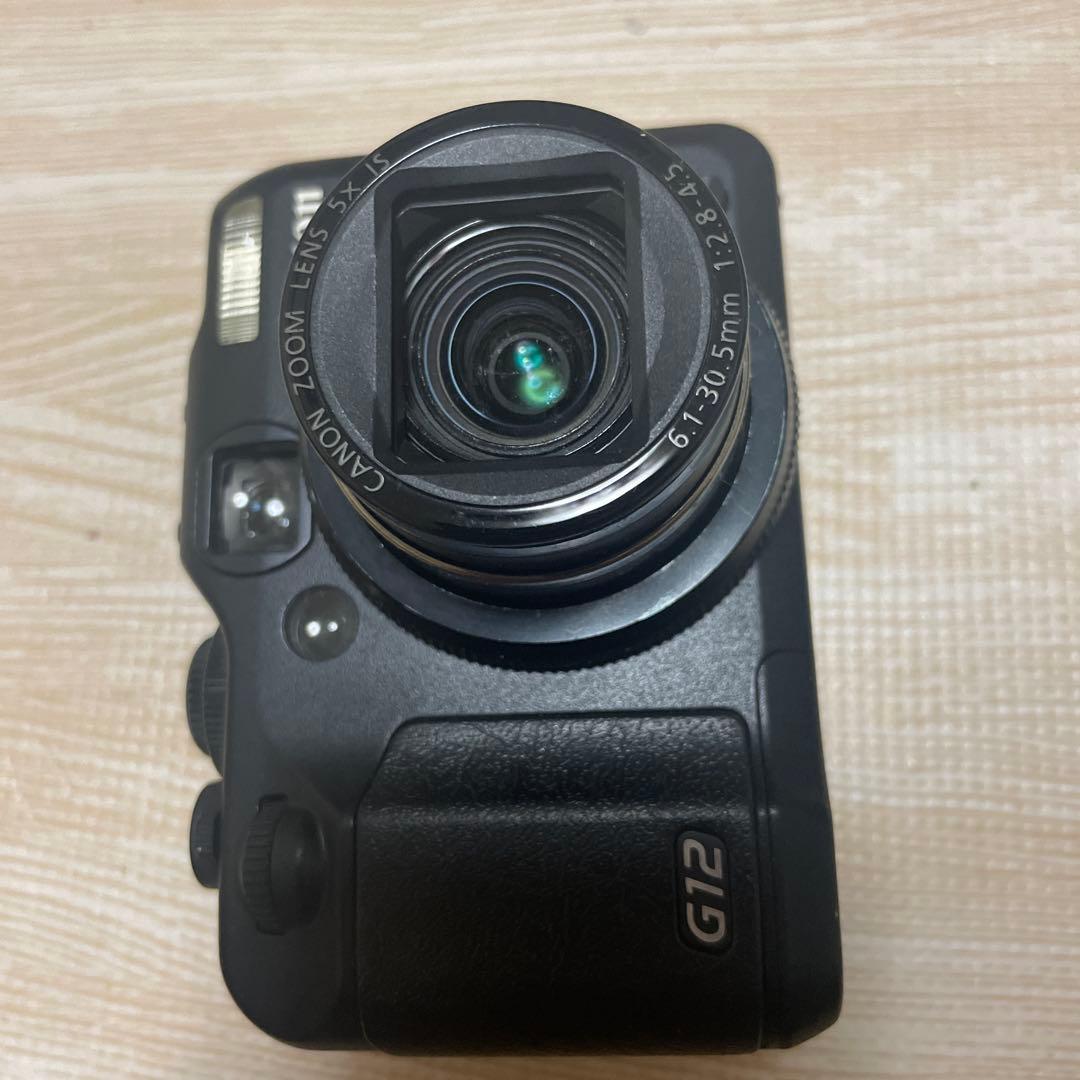 Canon PowerShot G12 本体と付属品