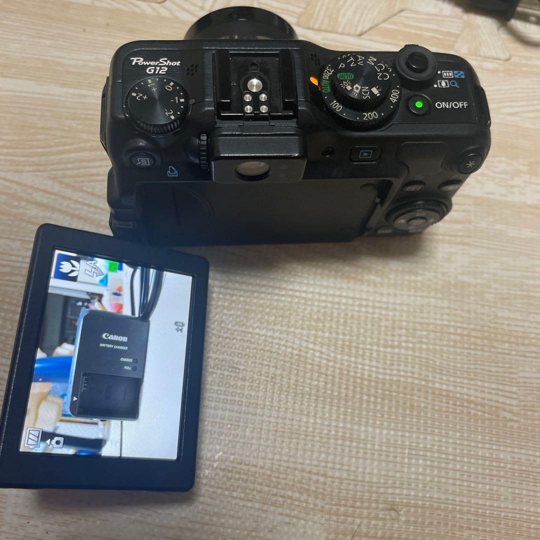 Canon PowerShot G12 本体と付属品