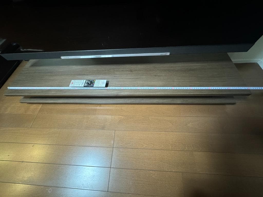 東芝レグザ65インチ　4K液晶テレビ＋リモコン＋壁寄せローボード付き