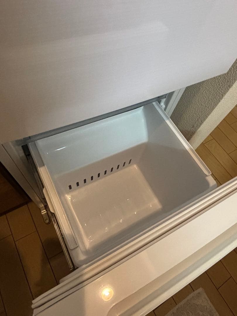 HITACHI 冷蔵庫 ガラス棚付き