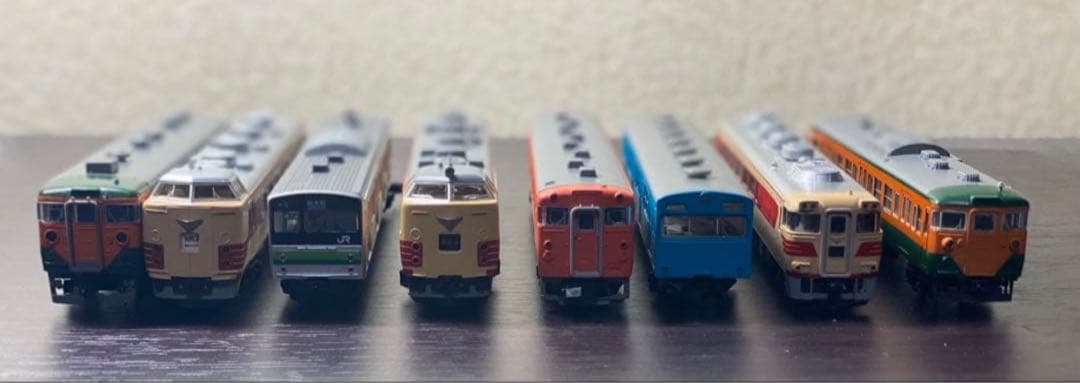 Nゲージ 鉄道模型 8両セット ケースあり - メルカリ