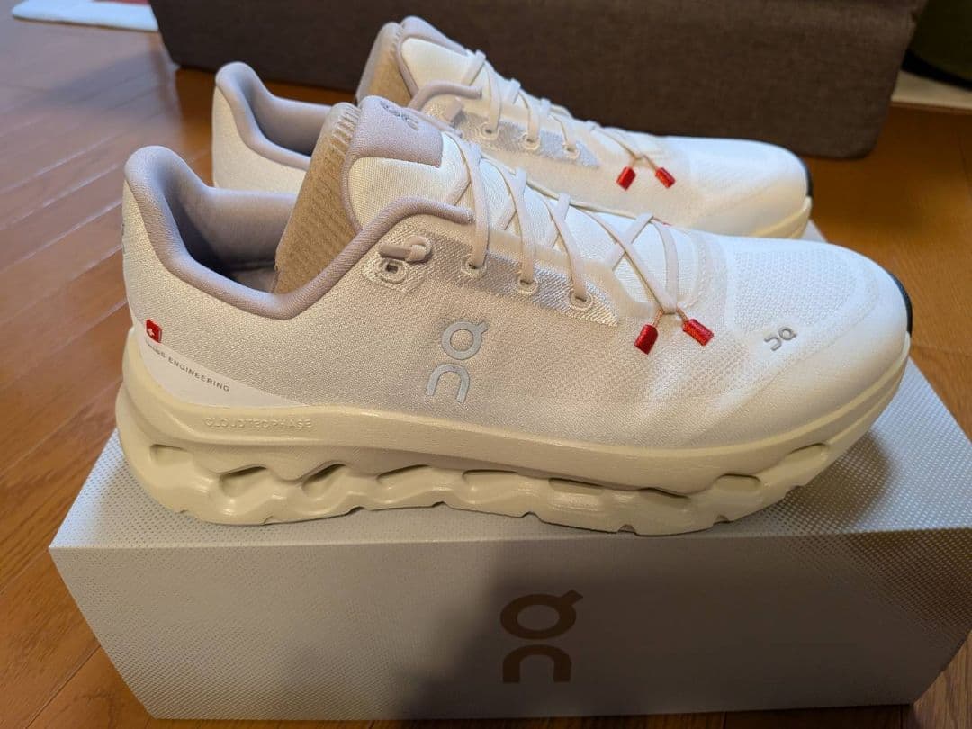 On Cloudtilt 新品未使用　27.5cm