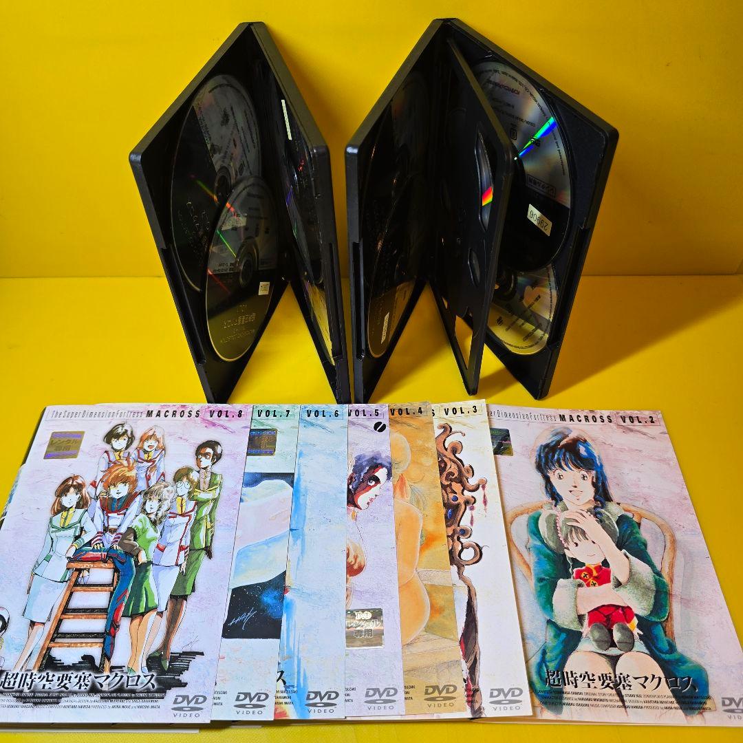 新品ケース交換済み 超時空要塞マクロス DVD 全9巻+ 愛・おぼえてい