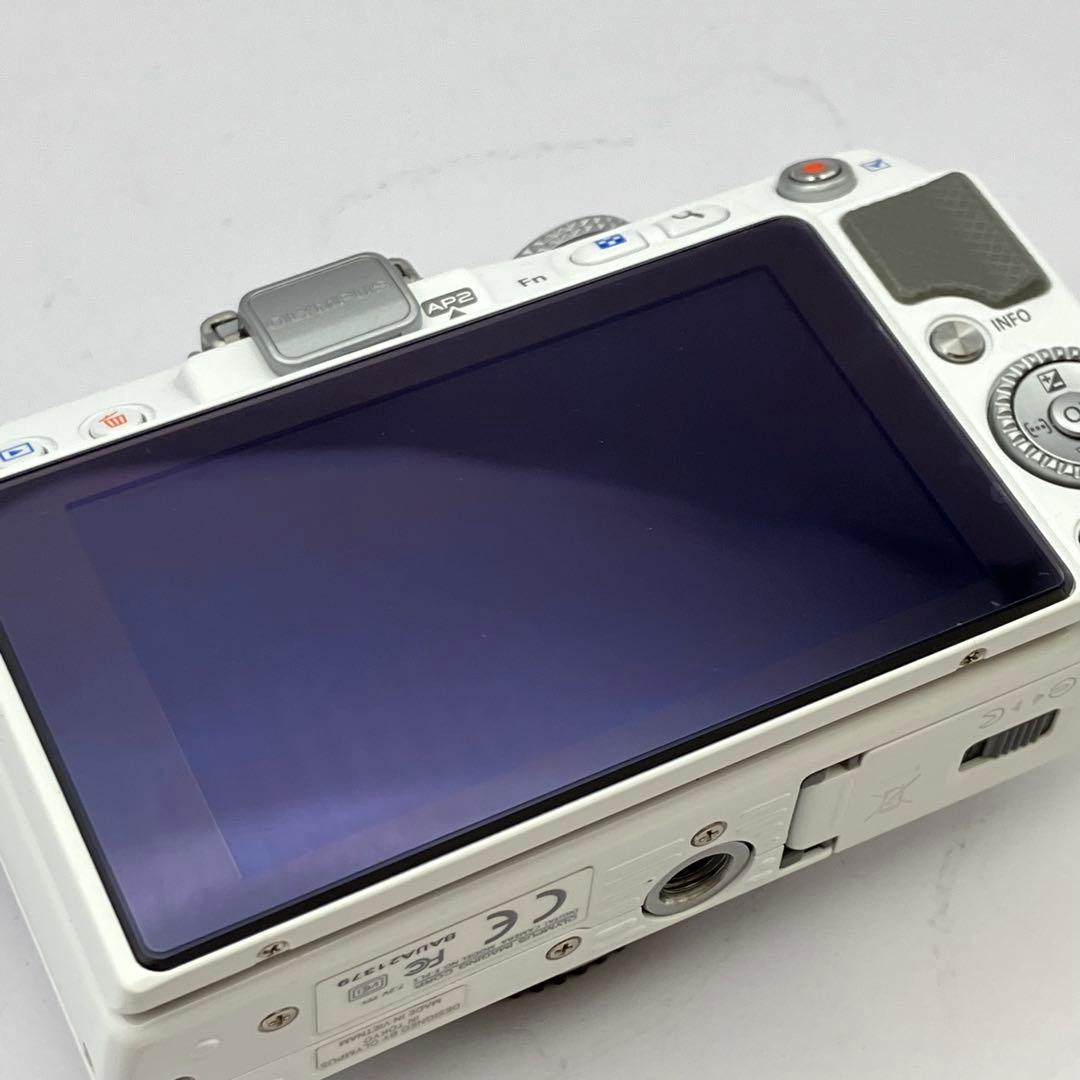 【ショット回数1778回】オリンパス PEN E-PL3 ダブルズームキット