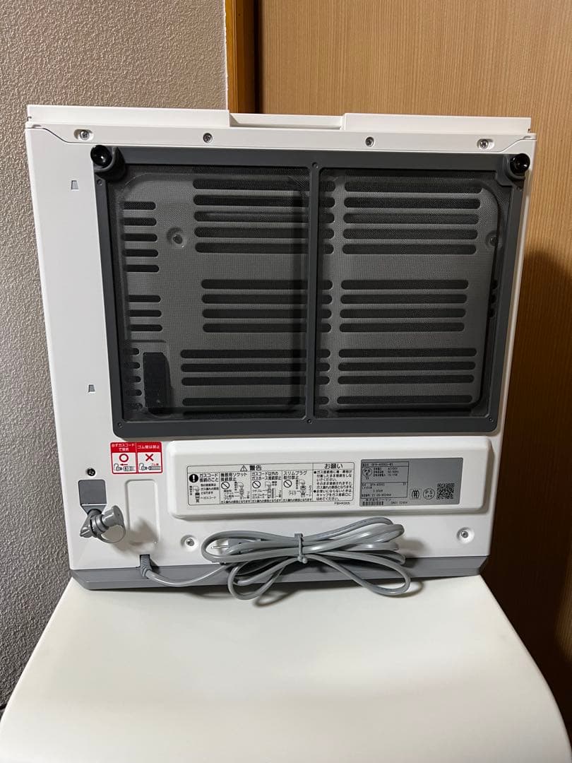 ガスファンヒーター　ガスストーブ　プロパンガス