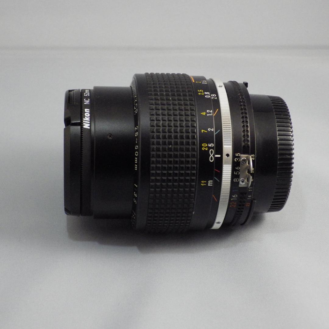 Nikon 28-50mm レンズ
