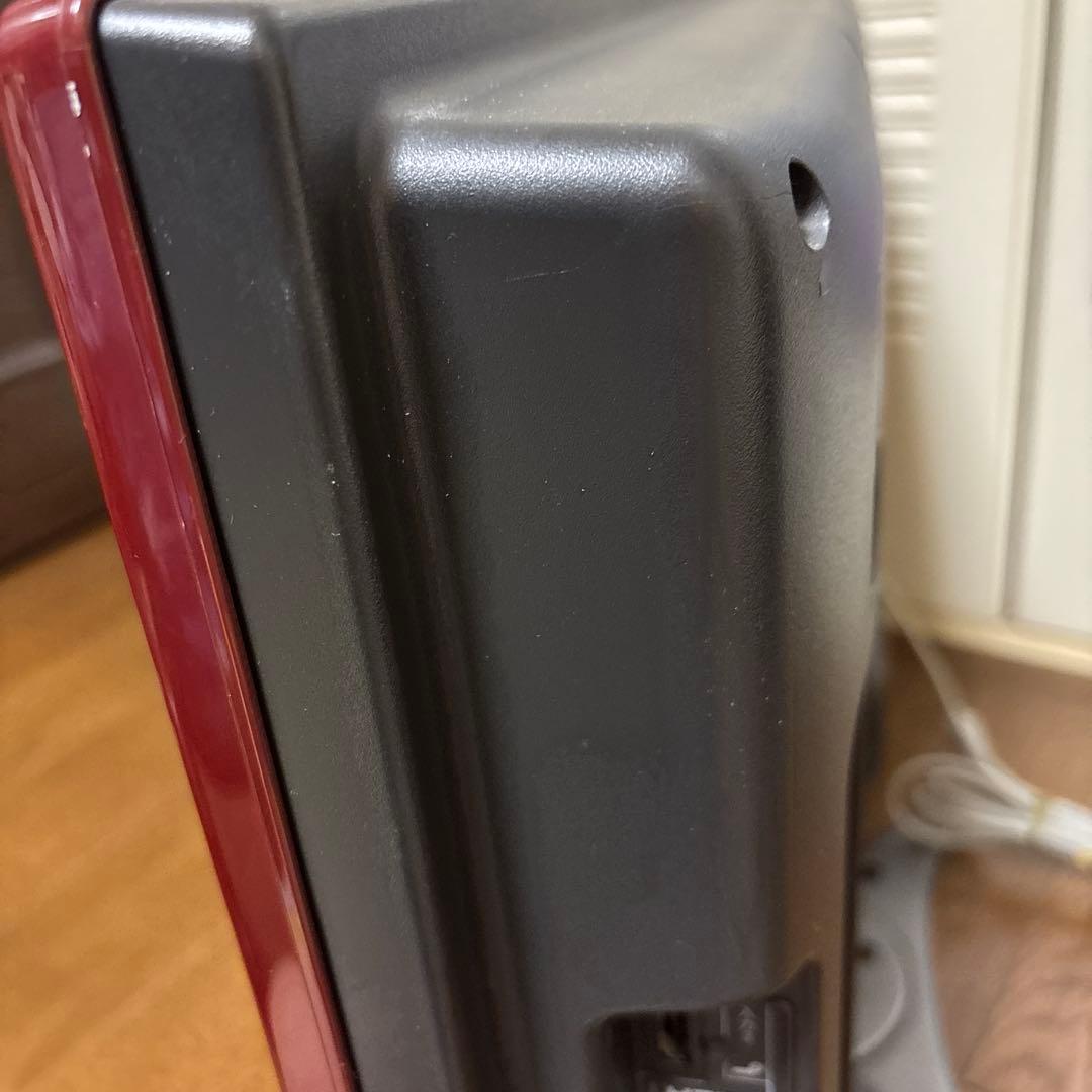 SHARP　AQUOS　液晶テレビ赤　32型　世界の亀山ブランド