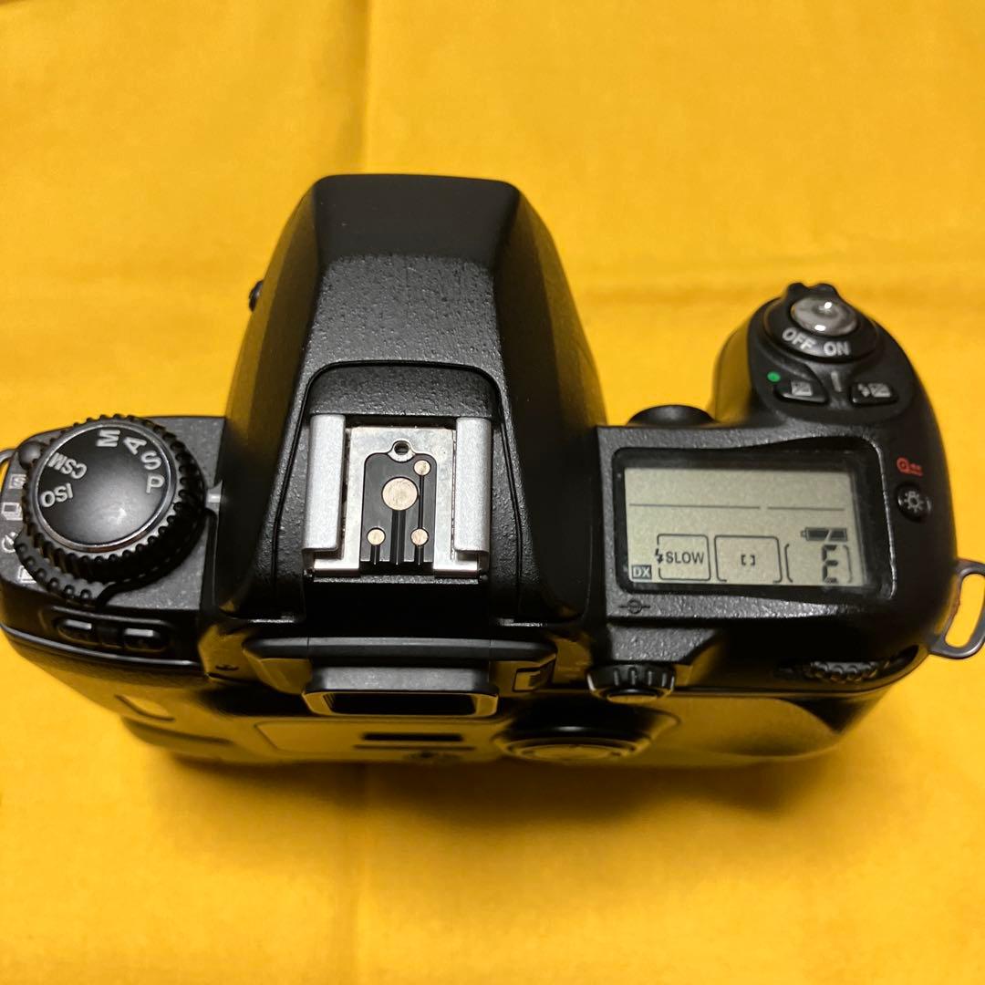 NIKON ニコンF80ボディ +バッテリーケースMB-16付