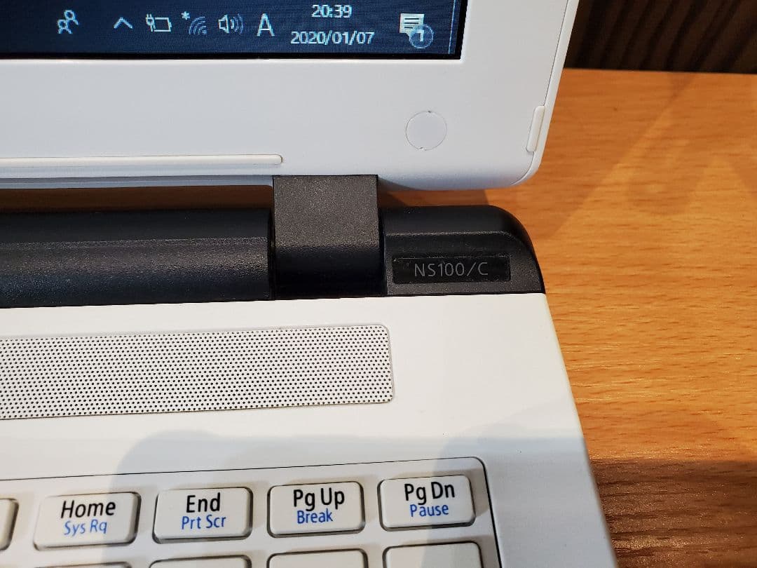 NEC LAVIE ノートPC NS100/C