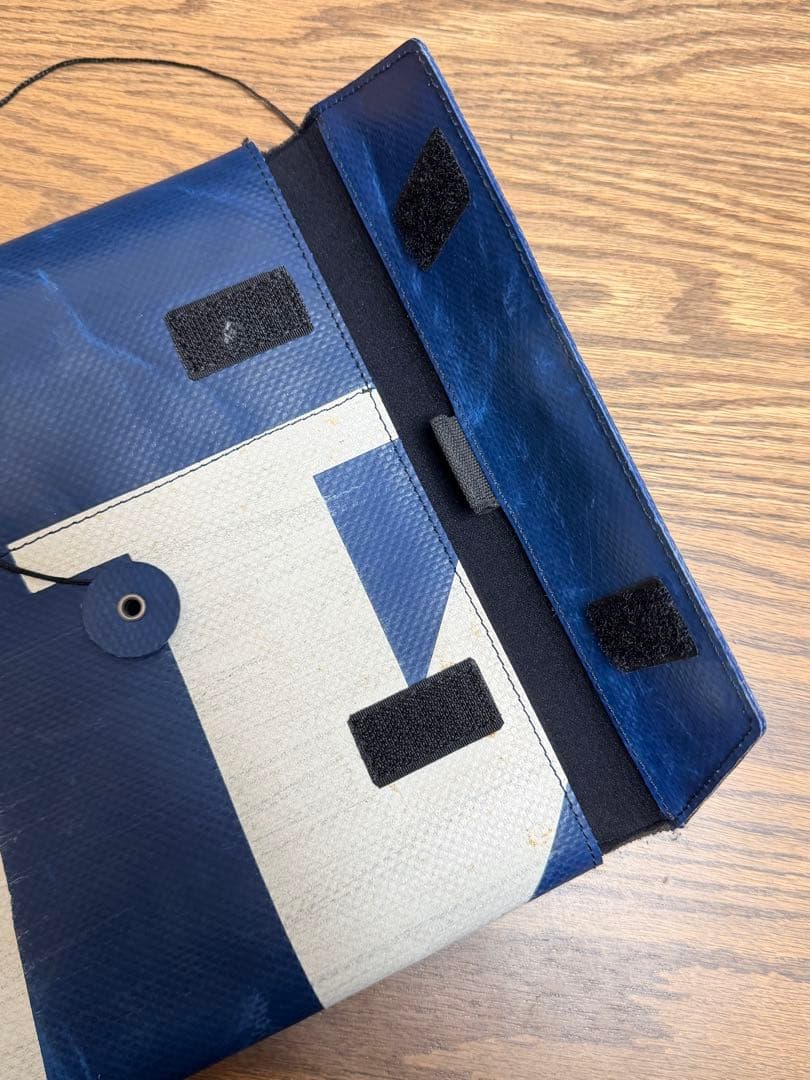 フライターグFREITAG パソコンケース PCケース