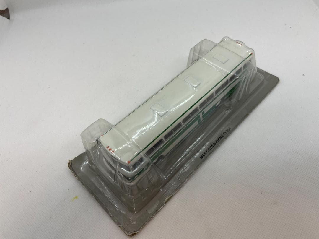 4R-460 バス 1/72 メルセデスベンツ O 355 4R-460 バス 1⁄72 メルセデス