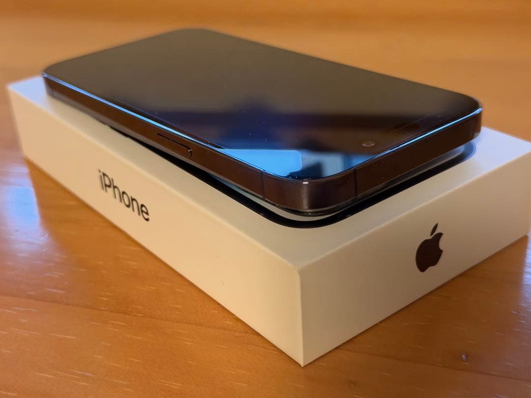 【付属品未使用】iPhone 14 Pro 256GB ディープパープル