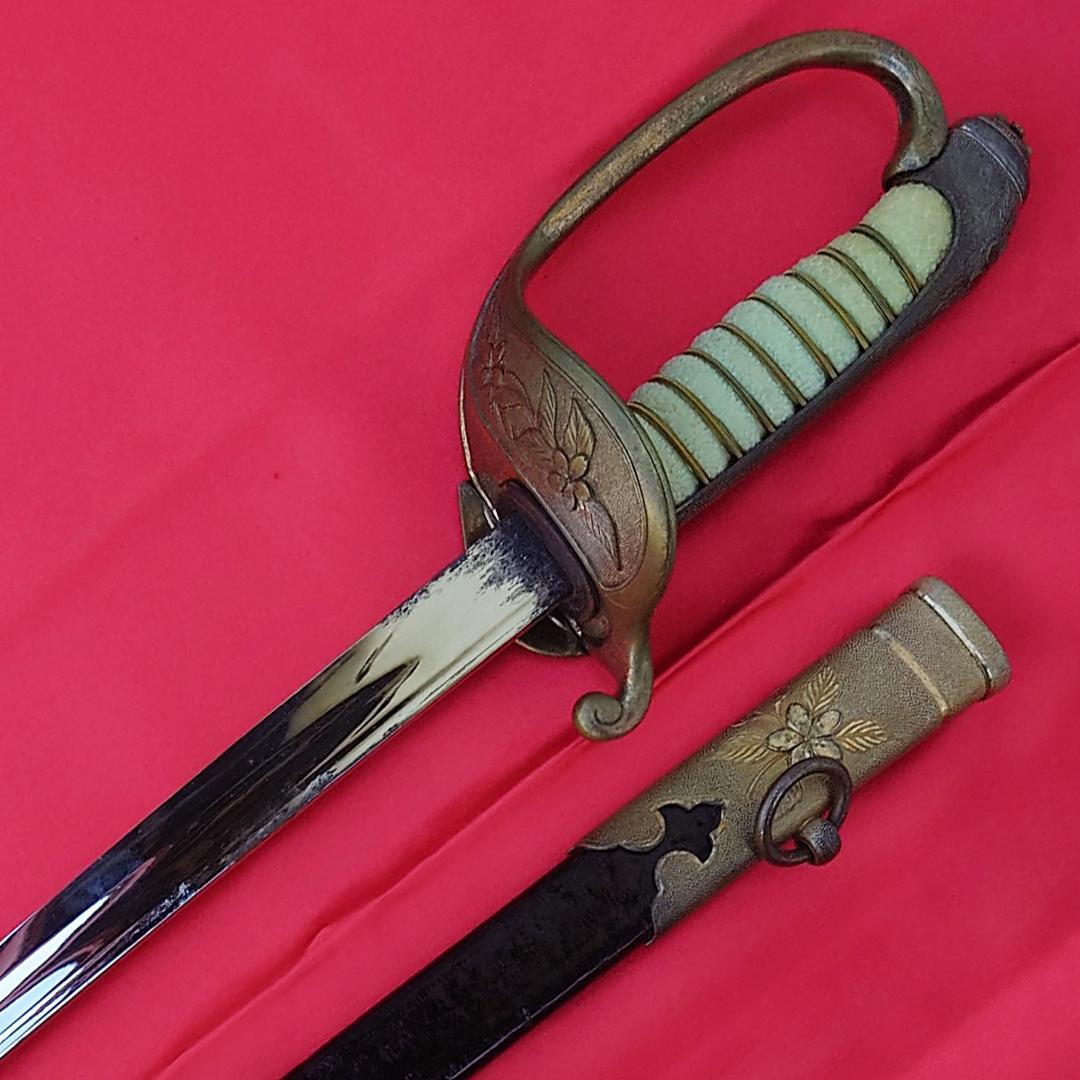 日本軍 海軍 士官用 指揮刀 儀礼刀 サーベル 刻印 当時物 模造刀