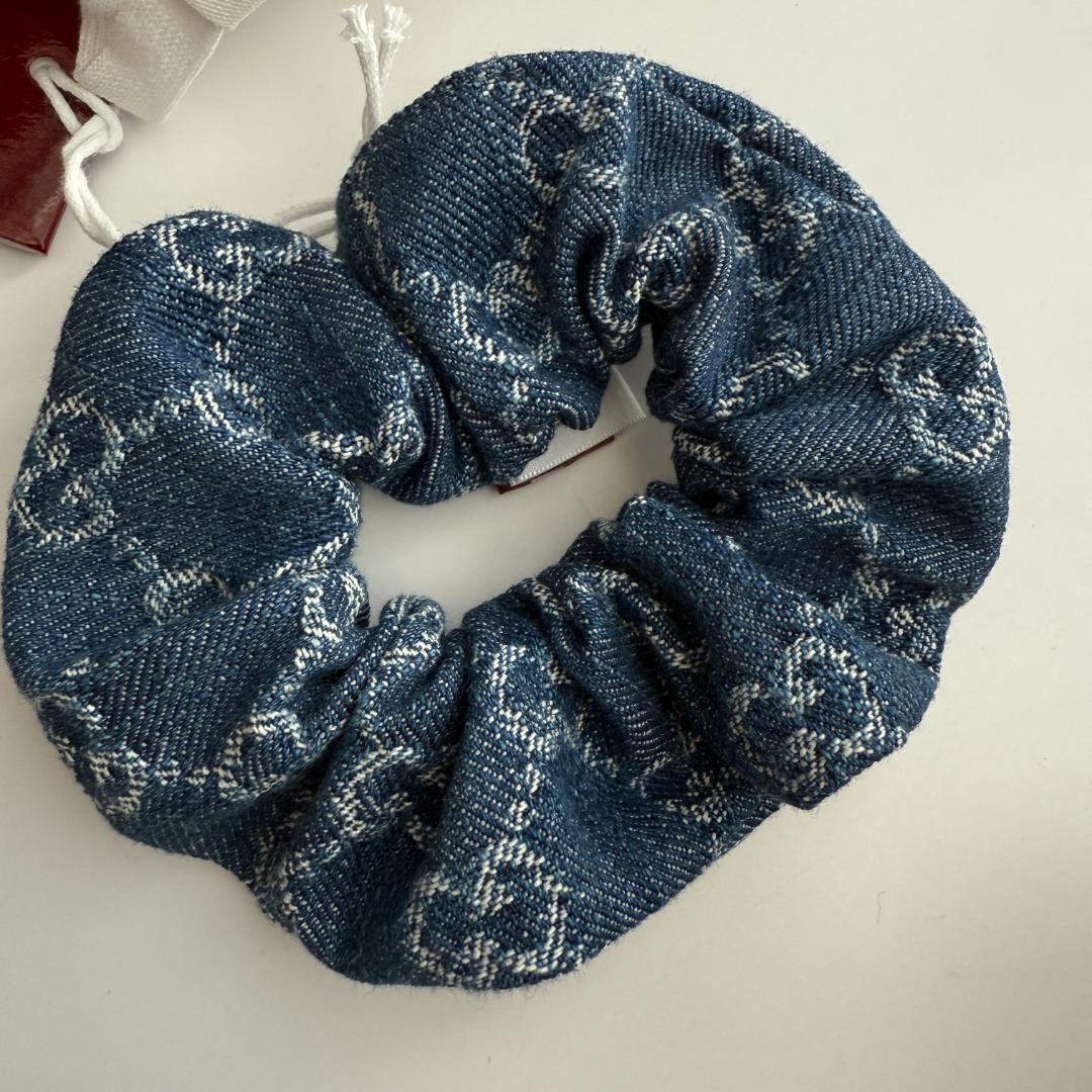 新品 正規品 GUCCI グッチ ロゴ GG デニム シュシュ ヘアアクセサリー