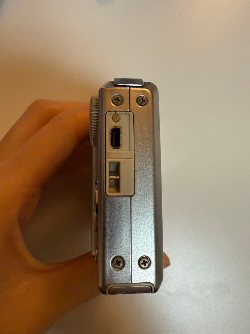 【動作確認済み】OLYMPUS FE-220 本体のみ