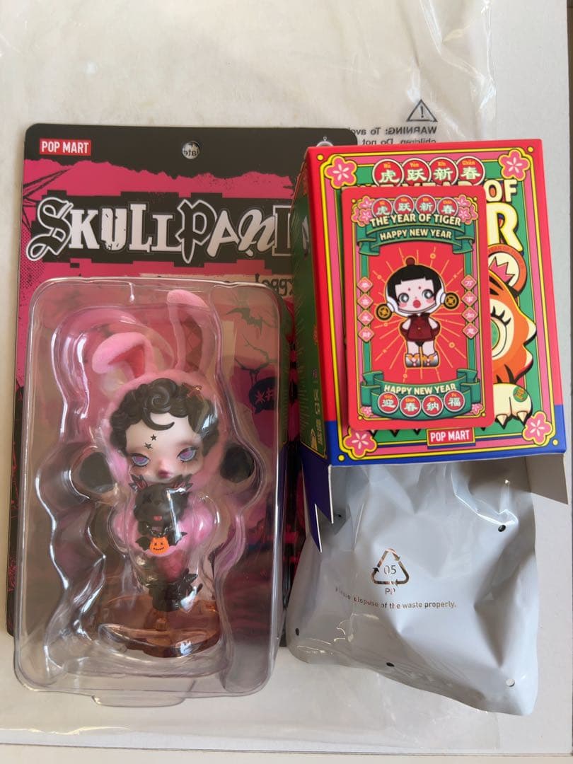 スカルパンダ　ハロウィン・2022新年　セット SKULLPANDA Bunny or Doggy ハッピーハロウィン！ パンクでゴシックな