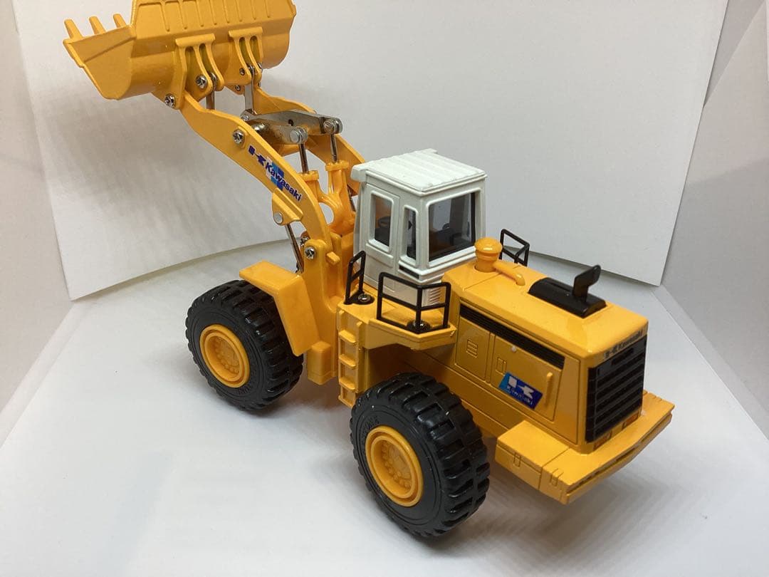 ヨネザワ ダイヤペットミニカーK-25 川崎ホイールローダ 90Z-III絶版品