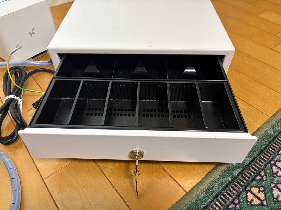 USEN対応レジスターキャッシュドロワーとプリンタ コード、LANケーブル付き