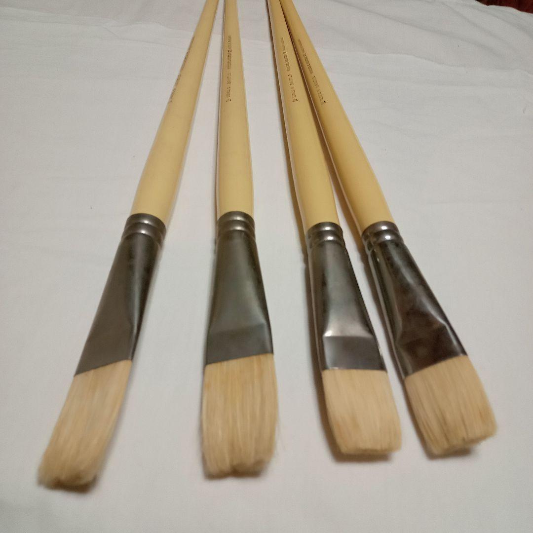 ウインザー&二ュートン社　油彩筆　シリーズO 、シリーズR  4本セット ウインザー&二ュートン社 油彩筆 シリーズO 、シリーズR 4本セット