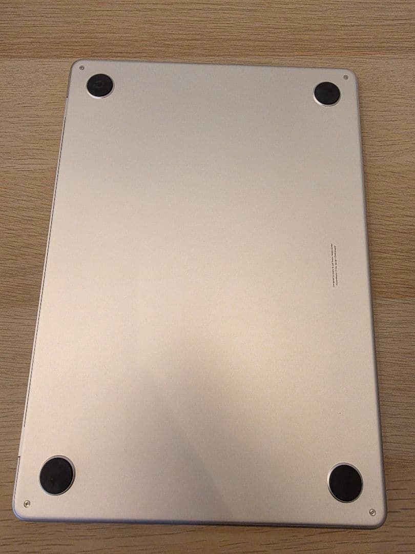 Apple MacBook Air 13.6インチ (M2) 24GB 1TB