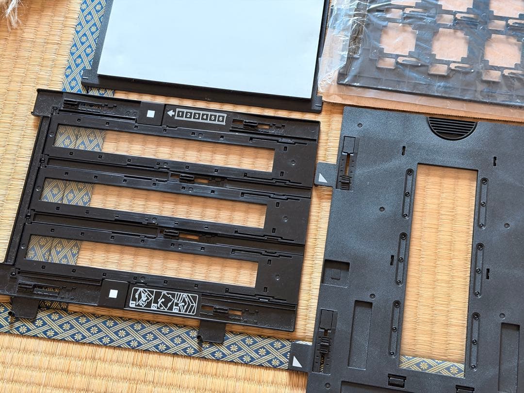 EPSON 純正 フィルムホルダー・付属品セット（V850 / GT-X980）