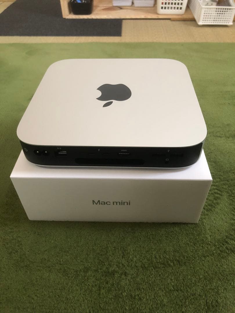 Apple M2チップ搭載 256GB SSD Mac mini 本体と付属品