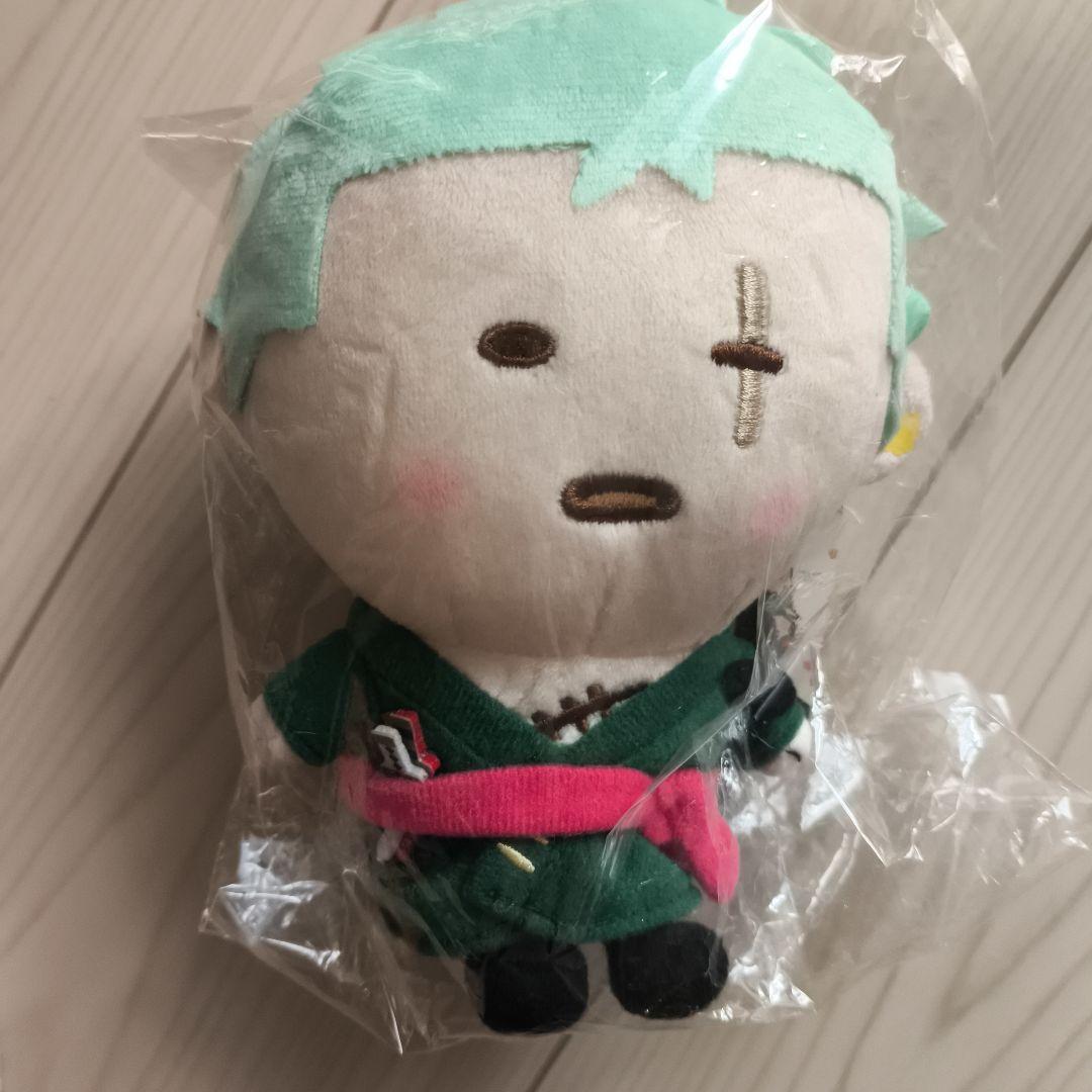 ワンピース ゾロ ぬいぐるみ ゆるっと カナヘイ YURUTTO - メルカリ