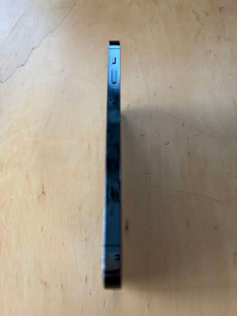 iphone12pro 本体 背面割れあり パシフィックブルー