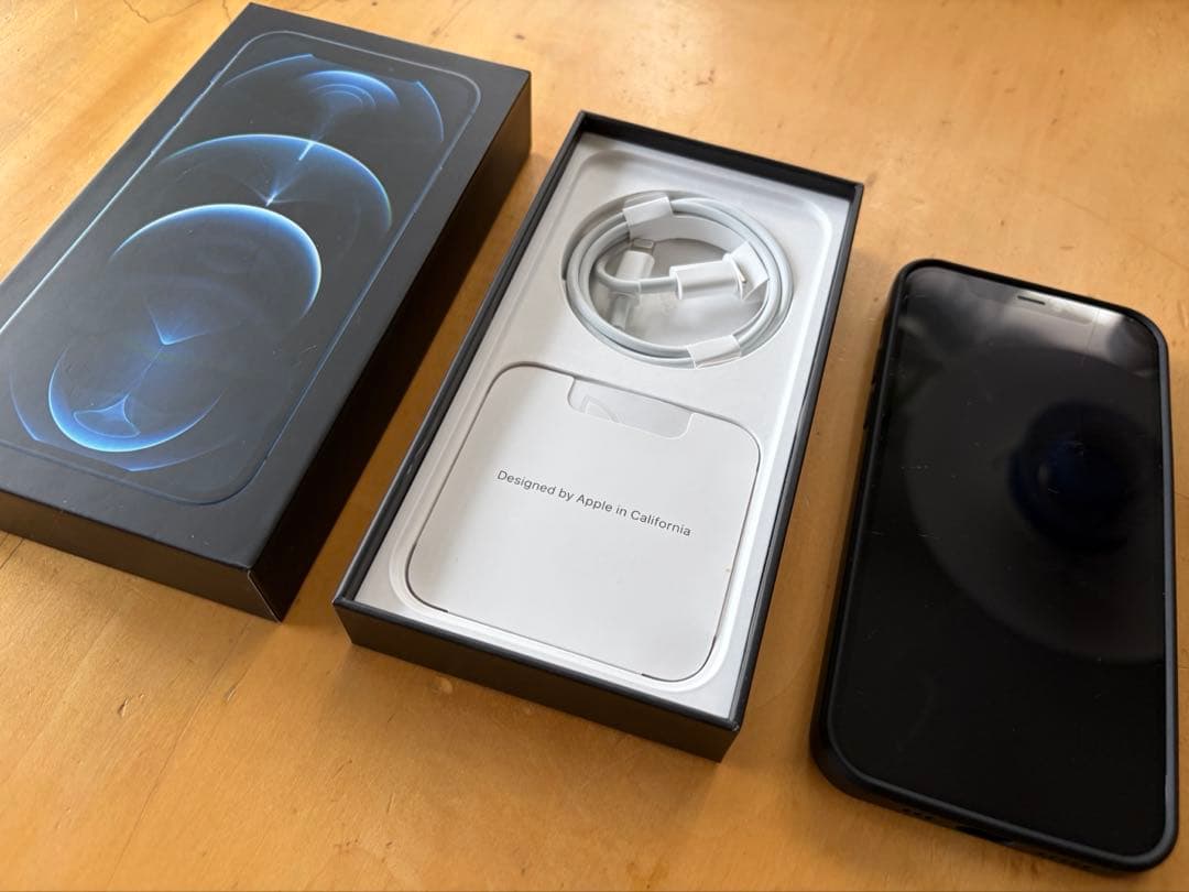 iphone12pro 本体 背面割れあり パシフィックブルー