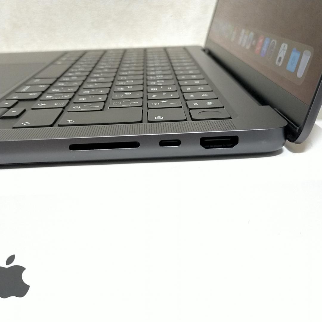 保証残・超美品 14インチMacBookPro 2023 M3Pro/18GB