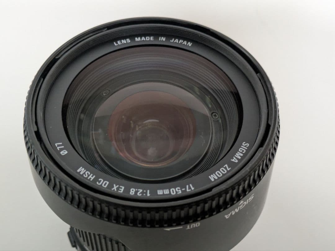SIGMA 17-50mm F2.8 EX DC HSM ペンタックスKマウント