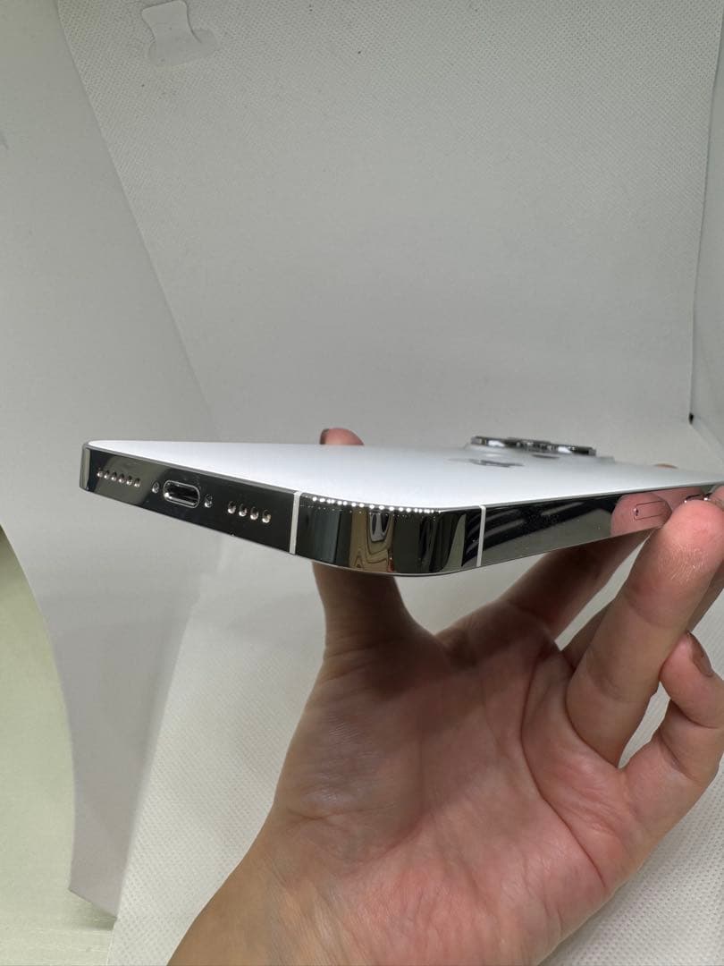 【美品】iPhone 14 Pro Max シルバー 256 GB simフリー