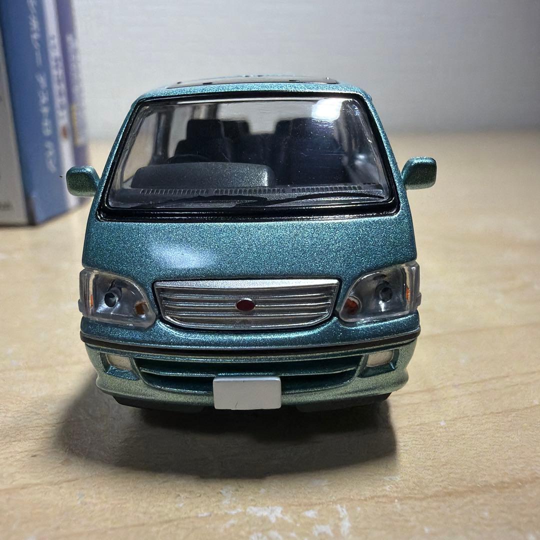 トミカ リミテッド ビンテージ アストロ クラウンカスタム サンバー