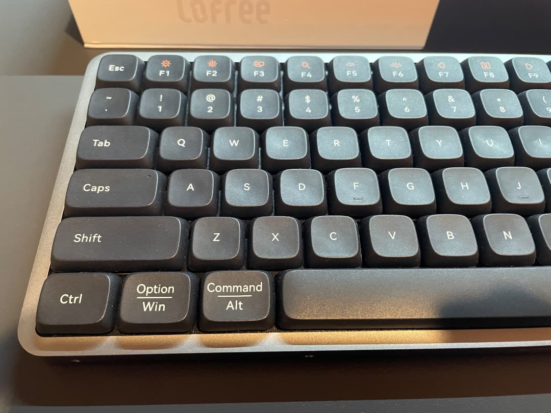 [セット 美品]Lofree FLOW 84 Black &純正レザー調ケース