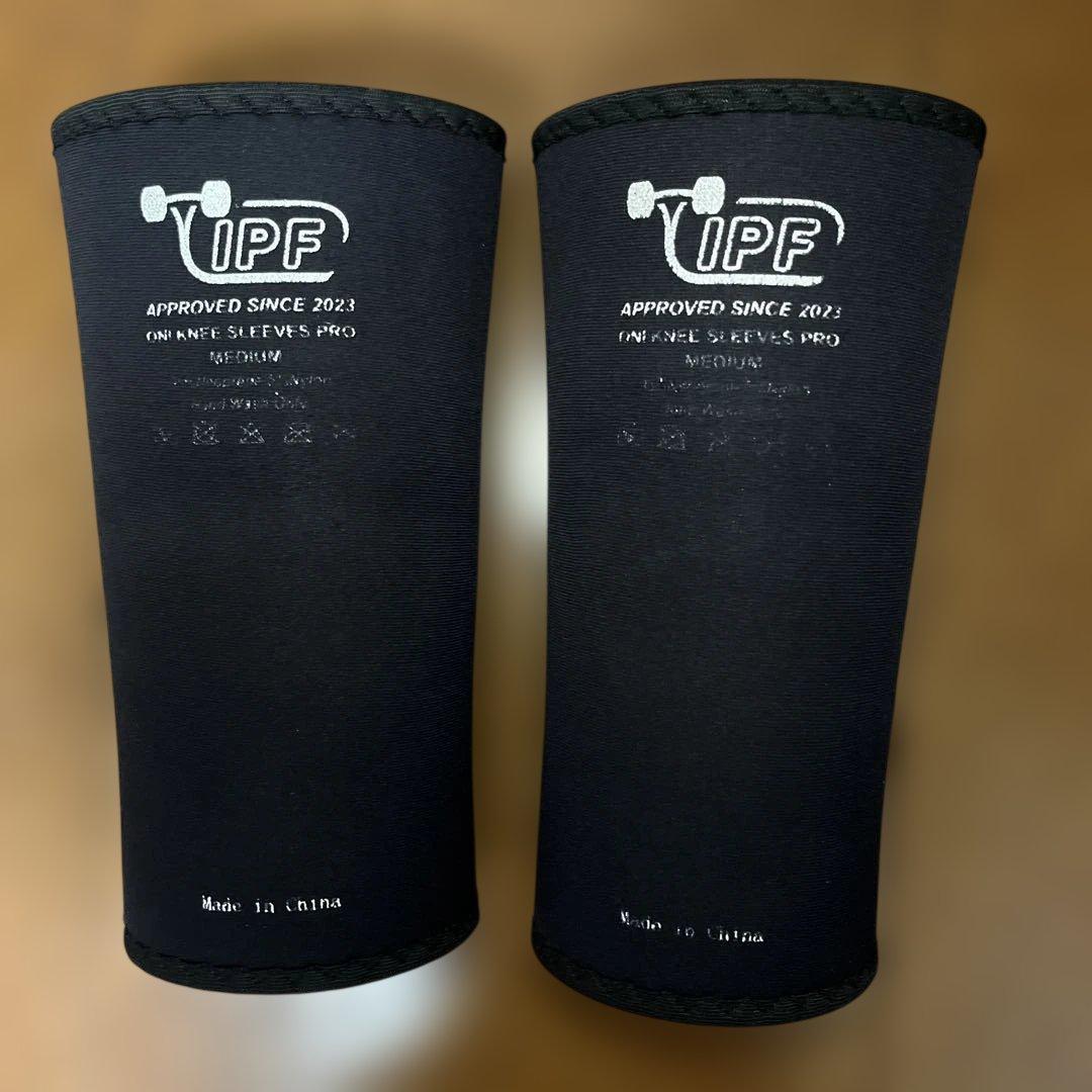 ONI ニースリーブ PRO Mサイズ 収納袋付き