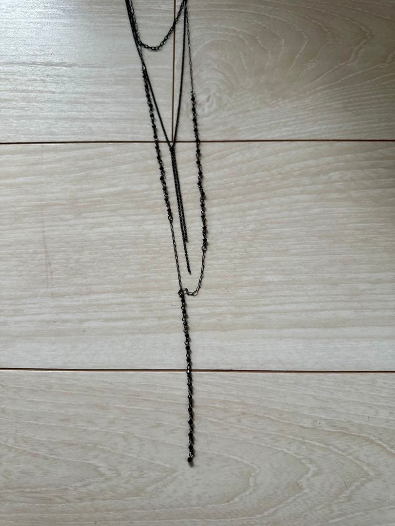 ヨウジヤマモト ブラックロングネックレス ユニセックス 黒の通販はau