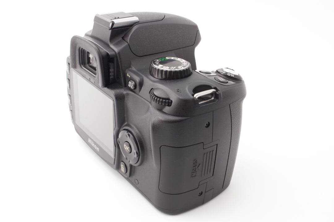極美品✨Nikon D60 標準レンズキット　スマホ転送　手ぶれ補正 CCD