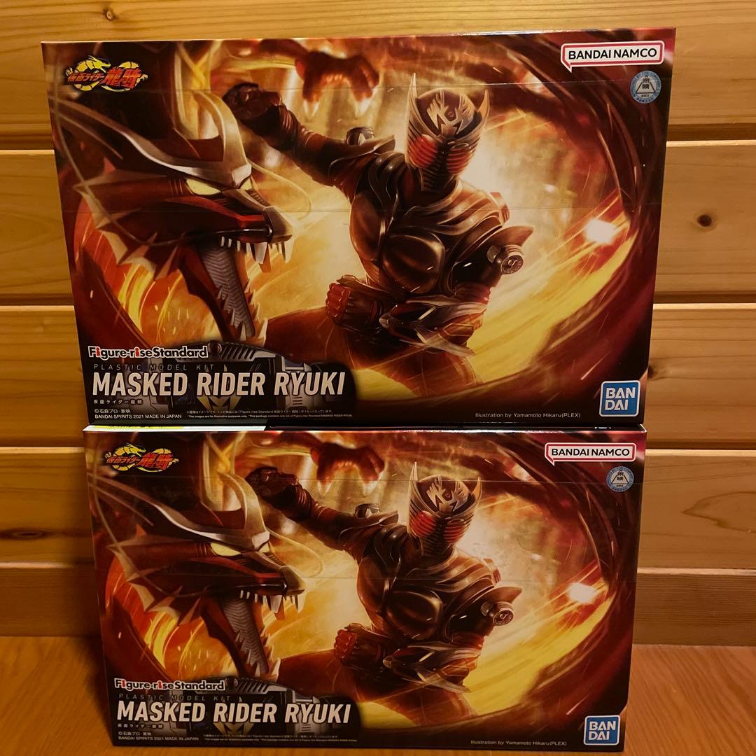 フィギュアライズスタンダード　仮面ライダー龍騎　未開封　2個セット Amazon.co.jp: BANDAI SPIRITS(バンダイ スピリッツ) フィギュアライズ